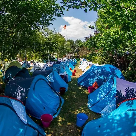 Sandalandia Camping